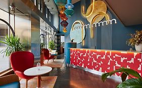 Hotel Indigo Barcelona Granvia Plaza Espana, An Ihg Hotel